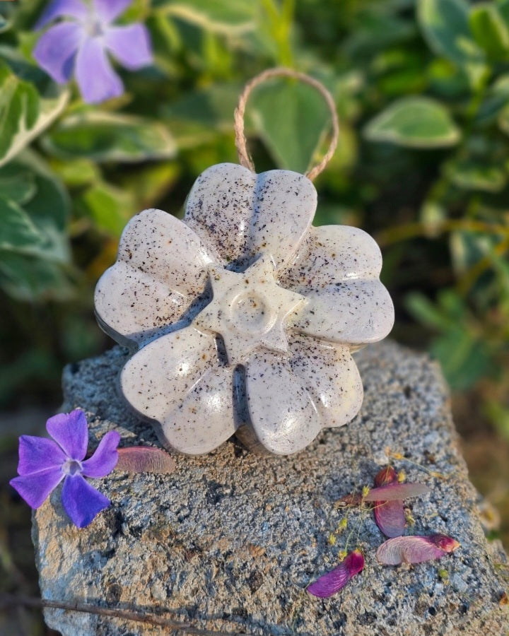 Garden Glow Polishing Soap
